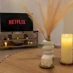 Tree Haven - Near Kourenti With 100mbps Wi-fi Дом отдыха Халкида