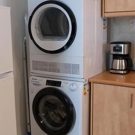 Tree Haven - Near Kourenti With 100mbps Wi-fi Hébergement de vacances *