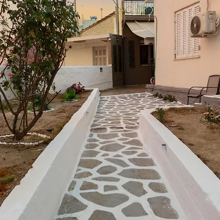 Tree Haven - Near Kourenti With 100mbps Wi-fi