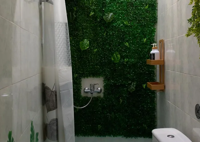 Tree Haven - Near Kourenti With 100mbps Wi-fi Chalkís