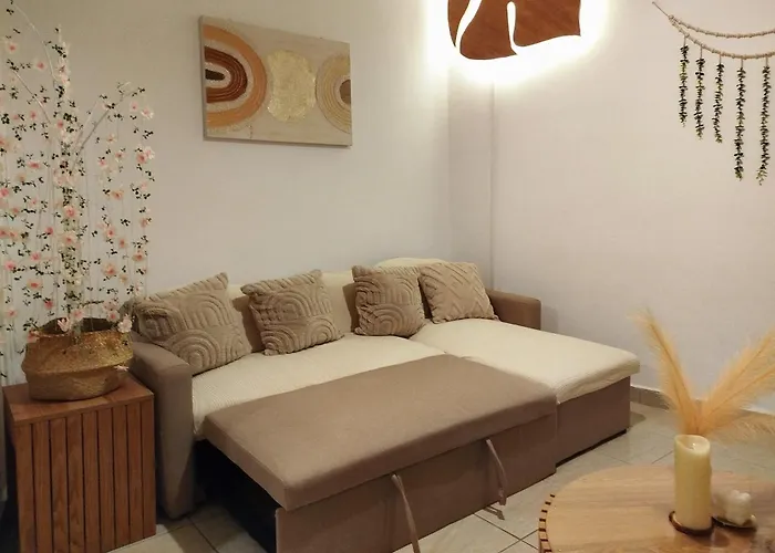 Hébergement de vacances Tree Haven - Near Kourenti With 100mbps Wi-fi